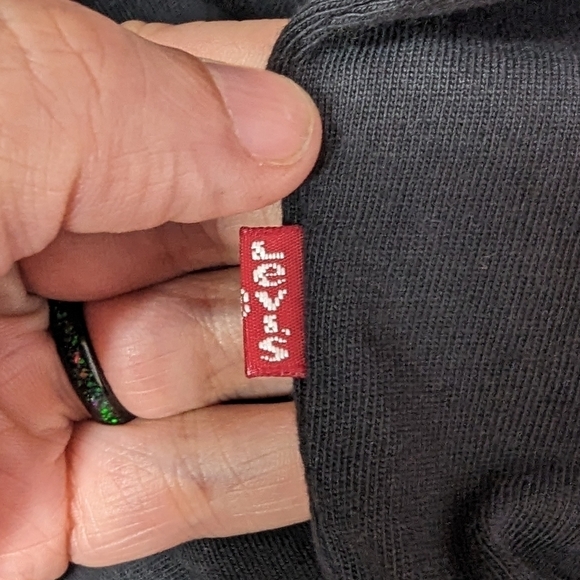 Levi's Night Sky Mens Tee Sz XS - Picture 4 of 11